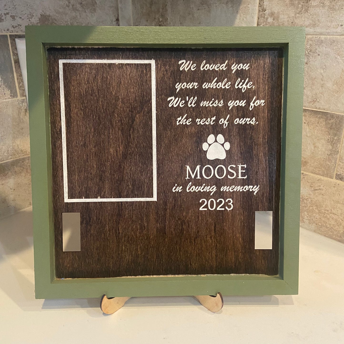 Forever Paws Memorial Collar Frame